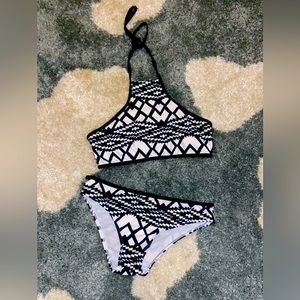 Keepin it Hot Tribal Set